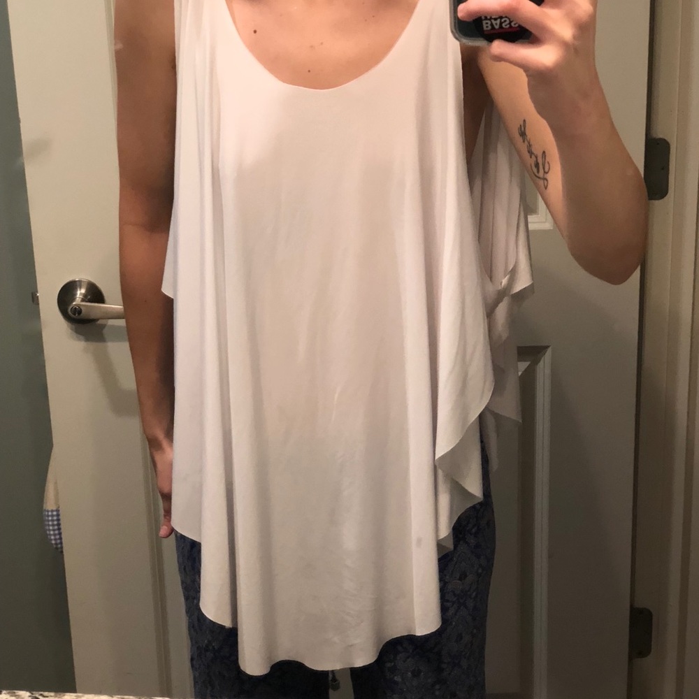 Blackmilk cute flowy top